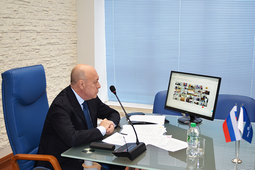 Генеральный директор АО «Гипрониигаз» Александр Шурайц принял участие в заседании рабочей группы по подготовке к Президиуму Госсовета по газификации